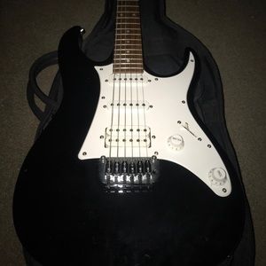 Gio Ibanez Eletric Guitar